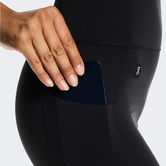 On Cloud Studio Tights 7/8 - Picture 6 of 8